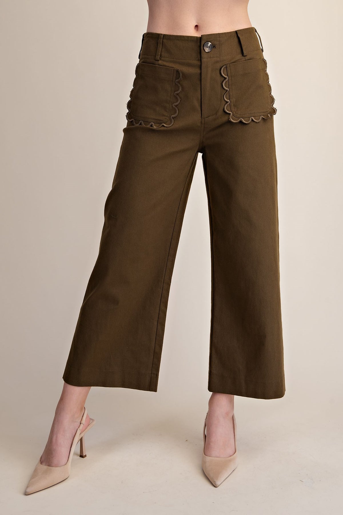 Cropped Scallop Pocket Wide-Leg Pants – Olive